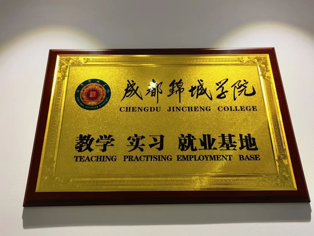 e5bad89b25403ab3a0199eb2fc64c5d6.jpg 微信图片_20230329092439.jpg