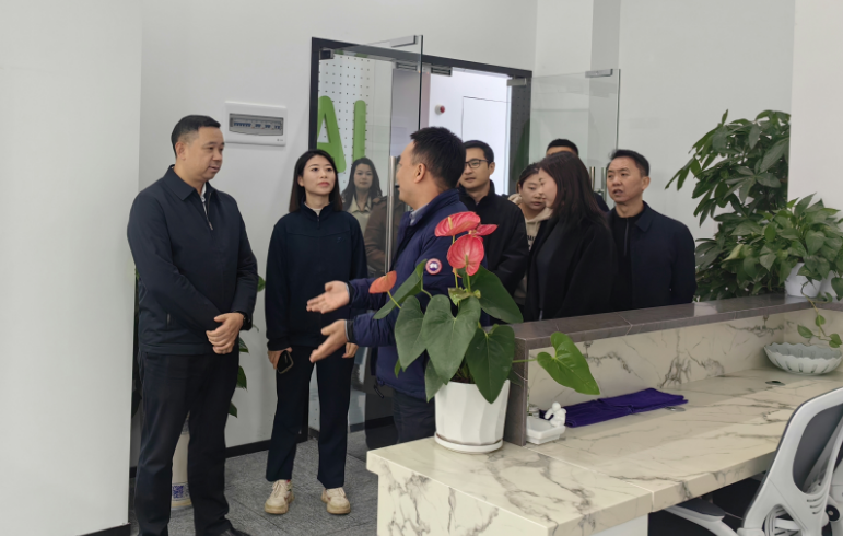 38d20eebd609b19d03918e8f9bdce5e0.png 微信图片_2025-11-21_143116_651.png